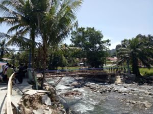 Informasi Warga, Jembatan Darurat Melintasi Batang Sitalang, Segera Dibangun