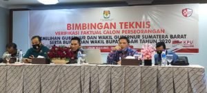 KPU Agam Gelar Bimtek Verifikasi Faktual Calon Perseorangan Pilgub dan Pilbup 2020