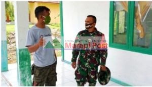 Babinsa Koramil 04/Sikakap Peduli Kesehatan, Komsos dengan Pustu Dusun Kosai Bagat Sagai