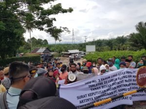 Warga Demo ke PT. Karya Agung Megah Utama (PT. Kamu), Tuntut Hak