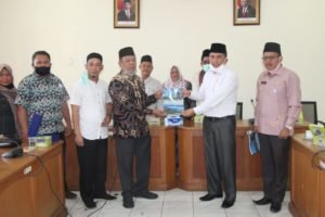 Dua Lembaga DPRD Luar Sumbar Jadi Tamu DPRD Kabupaten Agam