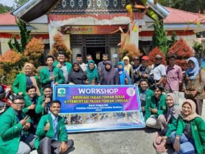 Mahasiswa KKN Unand Gelar Worshop Pembuatan Pakan Ternak