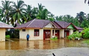 Sipora Hujan Lebat, Banjir Merendam Asrama Polisi dan Rumah Warga