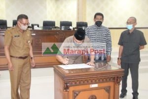 DPRD dan Pemda Agam Sepakati Ranperda LKPJ Bupati APBD 2019