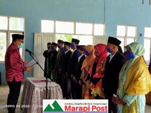Diwakili Camat Palembayan, Bupati Agam Lantik Bamus Nagari Tigo Koto Silungkang