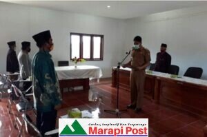 Camat Matur Kukuhkan Pengurus dan Pengawas Pasar Lawang 2020-2024