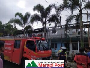 Gedung Asrama MTI Kapau Tilatang Kamang, Kabupaten Agam Terbakar