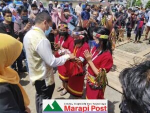 Cawagub Sumbar Audy Joinaldy Datang ke Mentawai