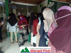 Pasien Rawat Jalan RSUD Lubuk Basung Membludak, Pasien Langgar Perda, Dempet Diloket Sulit Dihindari