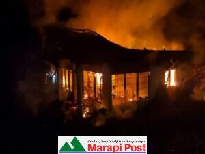 Rumah Dihuni Adik-kakak di Jorong Aua, Kubang Putiah Hangus Terbakar