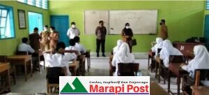 Camat Ampek Nagari Monitoring Pelaksanaan PBM Tatap Muka SMA Negeri 1 Ampek Nagari