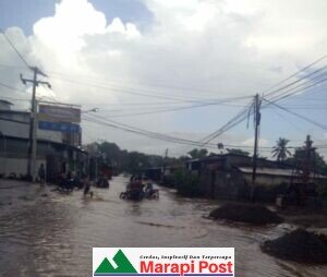 Hujan Lebat, Riol Tersumbat, Penyebab Sebagian Kota Sumbawa, Nusa Tenggara Barat Banjir