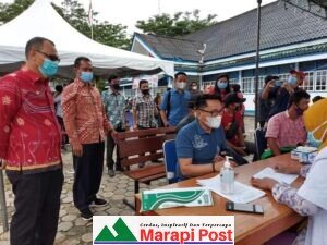 Kehadiran Bupati Mentawai Yudas Sabaggalet, Dorong Kesuksesan Pelaksanaan Vaksinasi Covid-19
