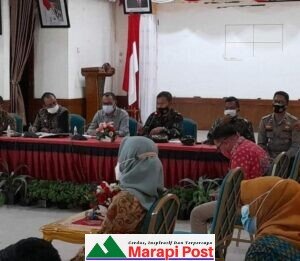 Bupati dan Wakil Bupati Mentawai Pimpin Rakor Pengendalian Covid-19