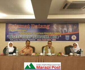 Pengurus IBI Mentawai Dikukuhkan Bupati