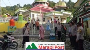 Jamaah Shalat Idul Fitri di Mentawai Dilindungi Masker