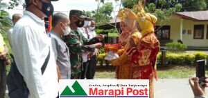 Bupati Agam Letakan Batu Pertama Rehab Rumah Tak Layak Huni