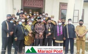 Tk. H. Asrul Yang Dipertuan Kinali Kukuhkan 22 Ninik Mamak Pati Ambalau