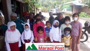 Anggota Satgas Habiskan Hari Terakhir Masa Penugasan Bersama Anak Nagari