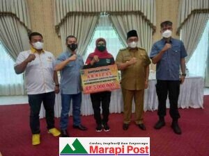 Bupati Pasaman Lepas 4 Atlet Pembela Sumbar ke Papua Berjuang di Pon XX