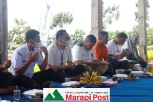 Nagari Persiapan Bunuik Gelar Syukuran Mulai Turun Turun Kesawah