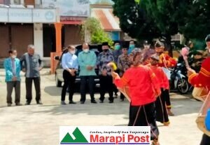 Group Kesenian Sari Banilai Lawang Aktif, Sambut Kedatangan Bupati Agam