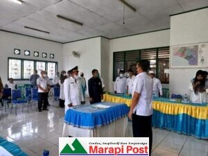 Bupati Pasbar Sertijabkan Camat Koto Balingka dan Gunung Tuleh