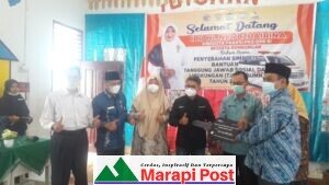 Yayasan Al Madaniy Terima Bantuan Ambulance Dari Ibu Nevi dan AP II