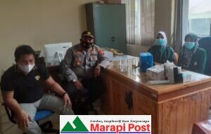 Wakapolda Sumbar Tinjauan Vaksinasi di Gor Rang Agam