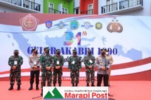 Panglima TNI dan Kapolri Hadiri Vaksinasi dan Baksos Akabri 1990 