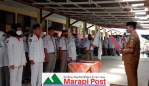 Kepala SMA Negeri 1 Palembayan Lantik Pengurus OSIS Periode 2021/2022