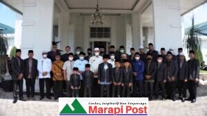 Bupati Hamsuardi Lepas 107 Kafilah Pasbar Ikuti MTQ ke 39 Tingkat Sumbar