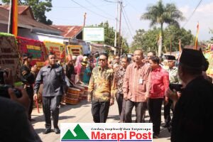 Wali Kota Bukittinggi Erman Safar Resmikan Kantor Lurah Manggis Gantiang