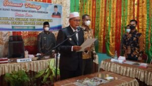 Bamus Batahan 2022-2028 Dilantik, Bupati Pasbar Ajak, Totalitas Pengabdian
