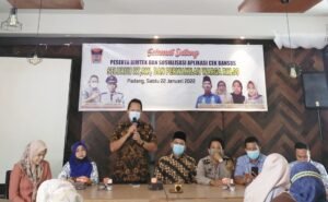Rw 09 Gunung Pangilun Gelar Sosialisasi Aplikasi Cek Bansos