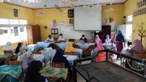 Sosialisasi Vaksinasi Bagi Usia 6-11 Tahun, Dimulai Tim Polres Agam