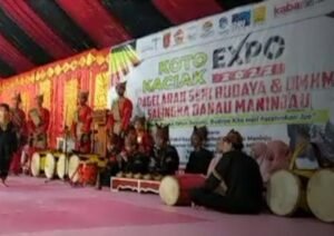 Warga Antusias Kunjungi Koto Kaciak Expo UMKM Salingka Danau