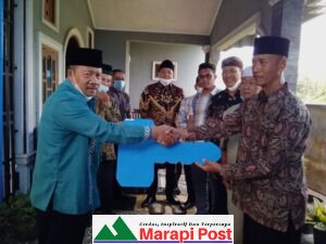Paperja Dapat Bantuan Satu Unit Ambulance dari Bupati Agam