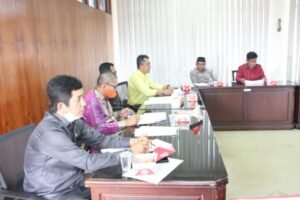 Preseden Buruk, Tak Mampu Bekerja, Komisi II DPRD Agam Gelar Raker