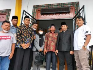 Pengukuhan Ketua dan Wakil Ketua KAN Sasak, Diresmikan