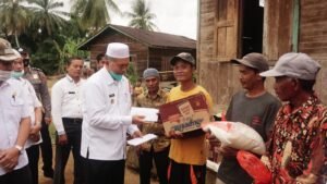 Angin Kencang Menerjang, Bupati Pasbar Langsung Turun