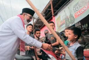 Tim I Tim Ramadhan Pimpinan Bupati Pasaman, di Masjid Baitul Makmur Serahkan Bantuan