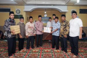 Tim Safari Ramadhan Dipimpin Wabup Solsel, Kunjungi Masjid Nurul Iman Sungai Duo