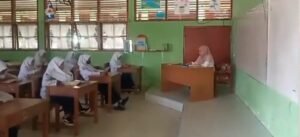 MTsN 2 dan Pesantren Madrasyah Mentawai Mulai Tatap Muka