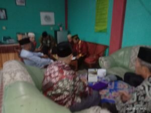 Ponpes Al-Hidayah MTI Kalampaian Muara Labuh Bebuka Bersama