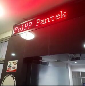 Agam Malu Besar, Runing Tex Dinas Pendidikan Diganti Tulisan Carut-marut