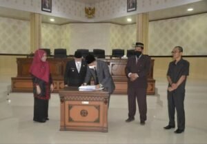 DPRD-Pemda Agam Sepakati Perda Fasilitas dan Pemberantasan P4GN