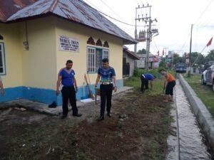 Satlantas Polres Agam Bhakti Sosial di Musalla Nurul Iman Simpang Tangah