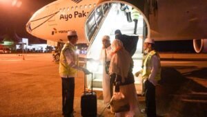 Wabup Pasaman Barat Risnawanto Jemput Jemaah Haji Kloter 4 ke BIM