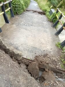 Akibat Banjir, Arus Sungai Deras, Jembatan  Rantau Panjang Rusak